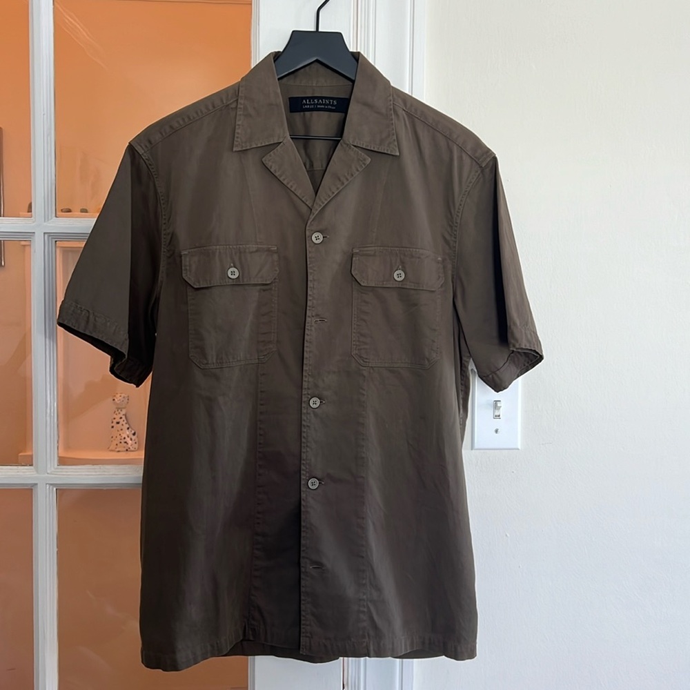 NWT ALLSAINTS military green button up. Size Large.